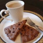 chocolate chip cookie pizza